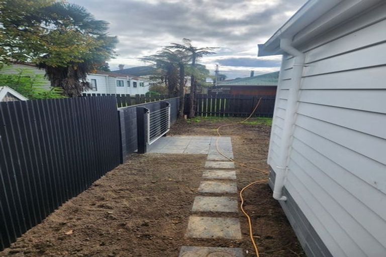 Photo of property in 41 Marne Road, Papakura, 2110