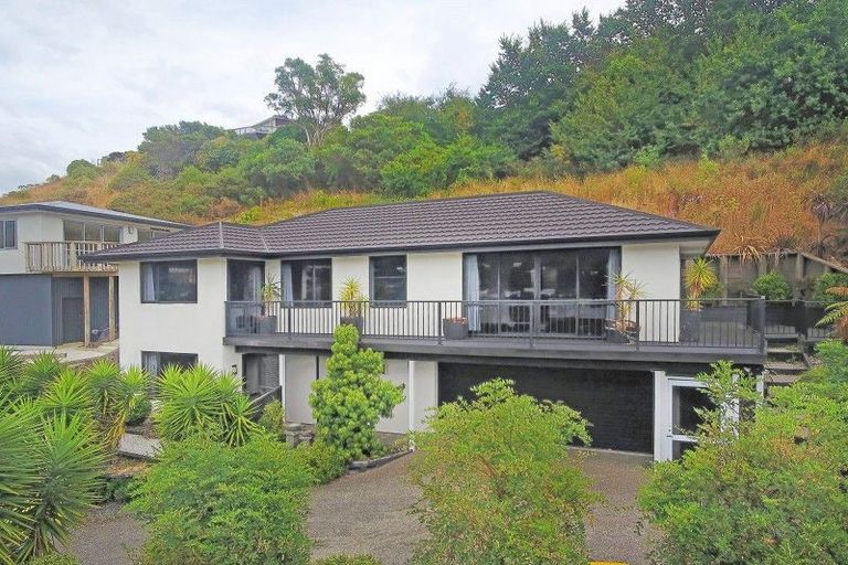 Photo of property in 35 Saint Lawrence Street, Toi Toi, Nelson, 7010