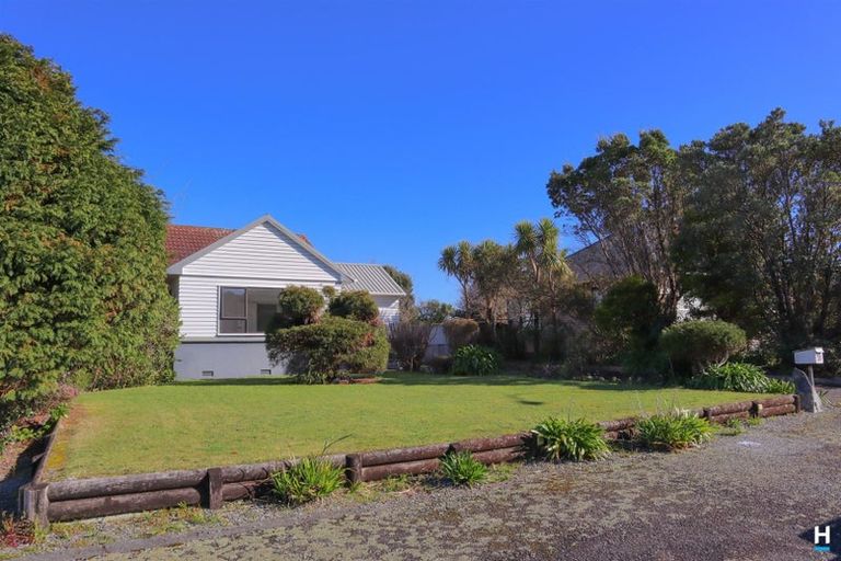 Photo of property in 28 Firth Street, Cobden, Greymouth, 7802