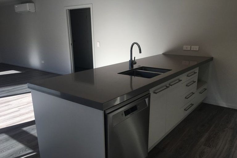 Photo of property in 15 Fuller Street, Papamoa Beach, Papamoa, 3118