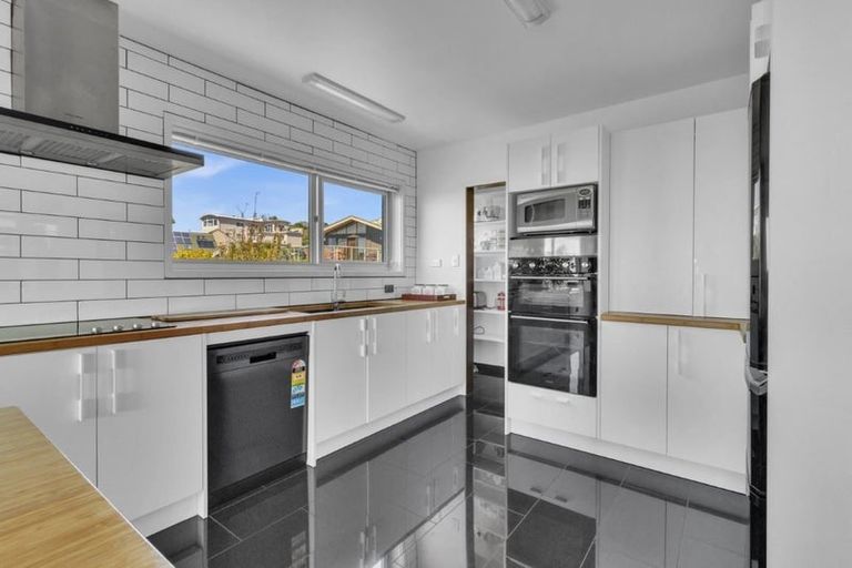 Photo of property in 169 Soleares Avenue, Mount Pleasant, Christchurch, 8081