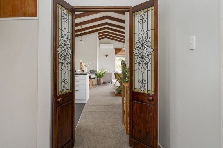 Photo of property in 6 Punga Place, Whitianga, 3510