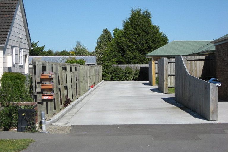 Photo of property in 9d Lindon Street, Rangiora, 7400