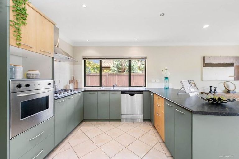 Photo of property in 52 Matarangi Road, East Tamaki, Auckland, 2013