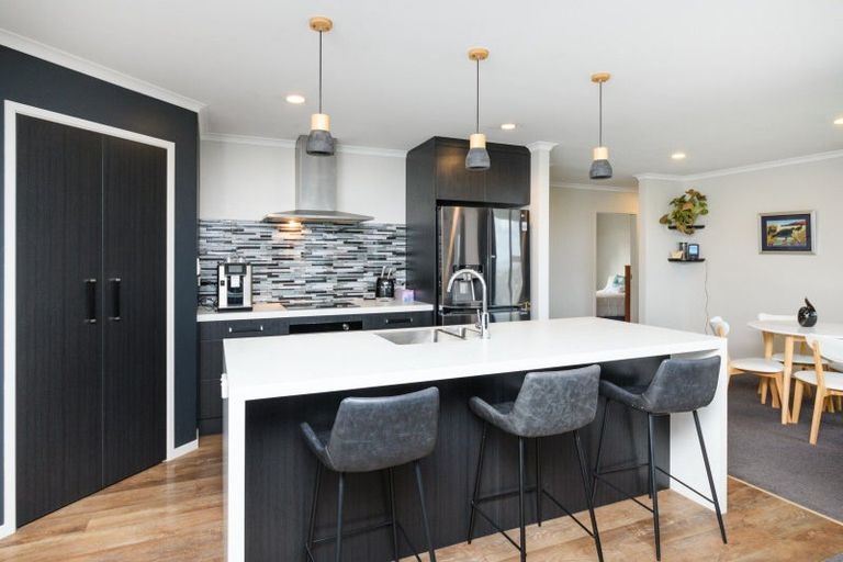 Photo of property in 36 Macdonald Heights, Feilding, 4702