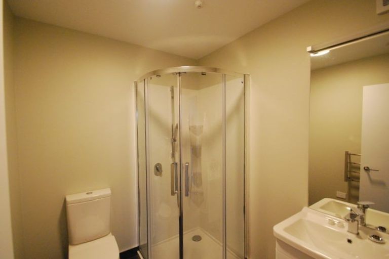 Photo of property in 2/5 Ebor Street, Te Aro, Wellington, 6011