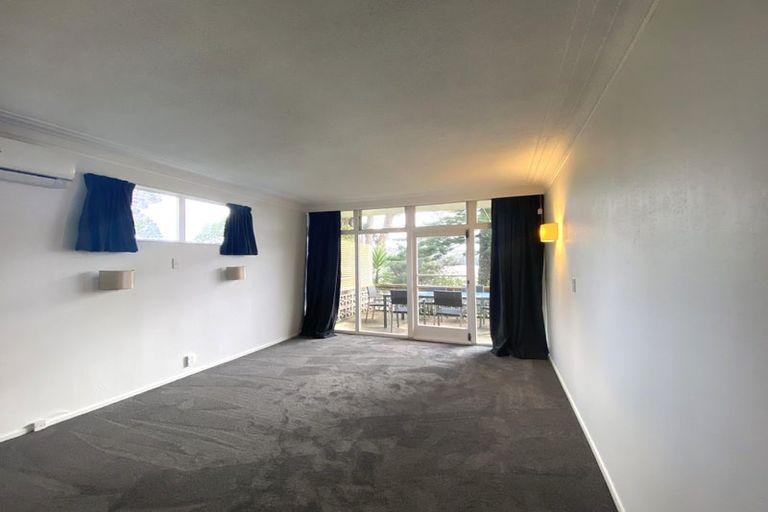 Photo of property in 829 Te Atatu Road, Te Atatu Peninsula, Auckland, 0610