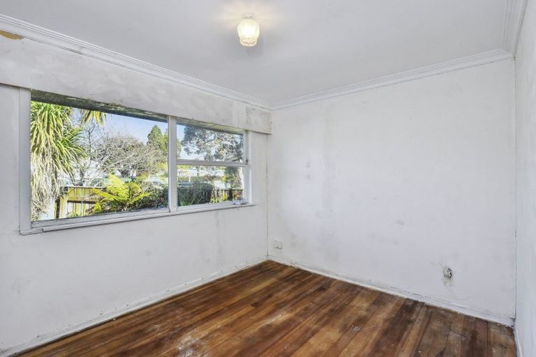 Photo of property in 7 Awatea Avenue, Paraparaumu, 5032
