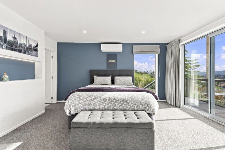 Photo of property in 32 Paterson Road, Mosgiel, 9092