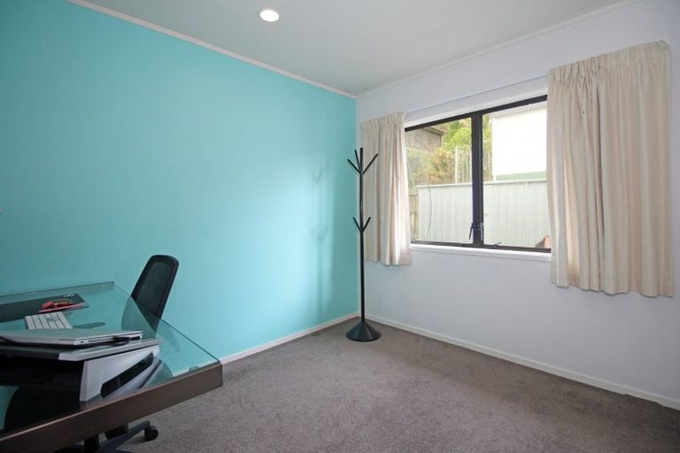 Photo of property in 2/30 Corunna Road, Milford, Auckland, 0620