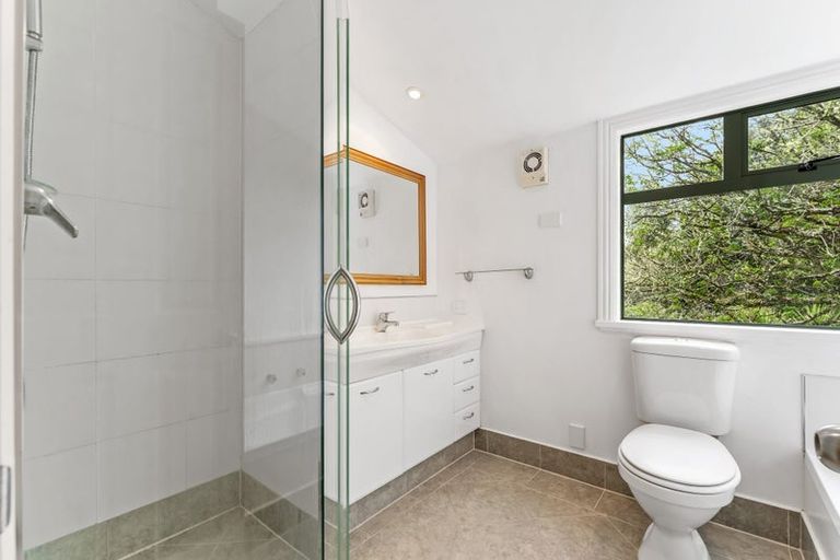 Photo of property in 224 Whitehills Road, Waitoki, Silverdale, 0994