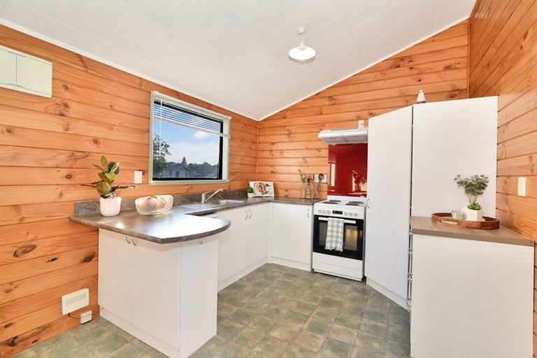 Photo of property in 111a Windermere Drive, Poike, Tauranga, 3112