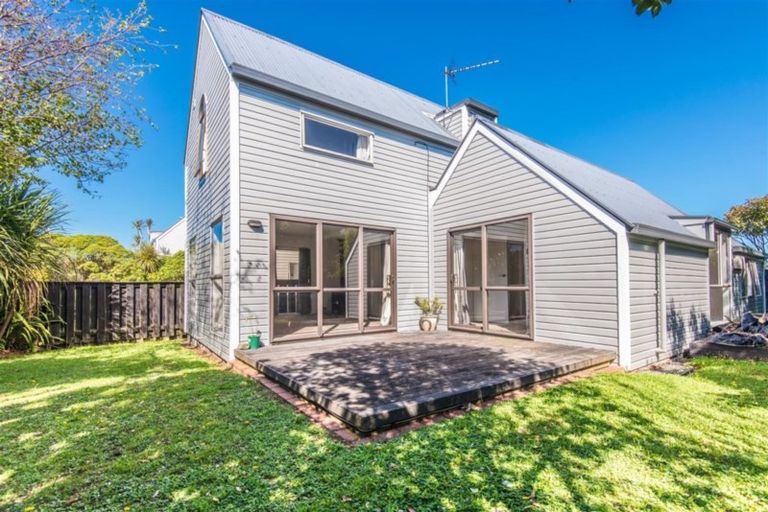 Photo of property in 25c Cedar Street, Maungaraki, Lower Hutt, 5010