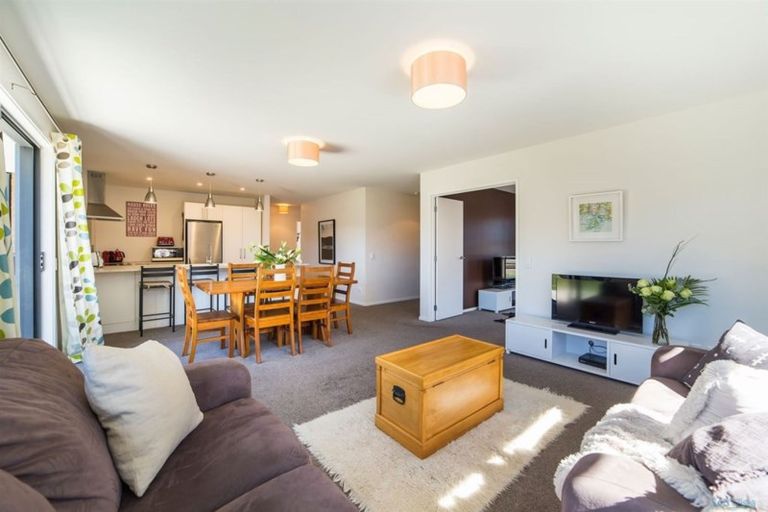 Photo of property in 17 Myles Way, Lower Shotover, Queenstown, 9304