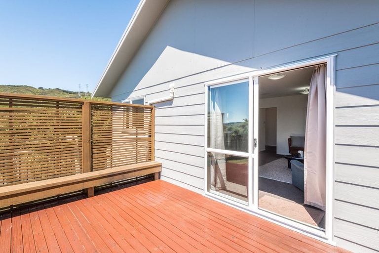 Photo of property in 4 Tobago Crescent, Grenada North, Wellington, 5028