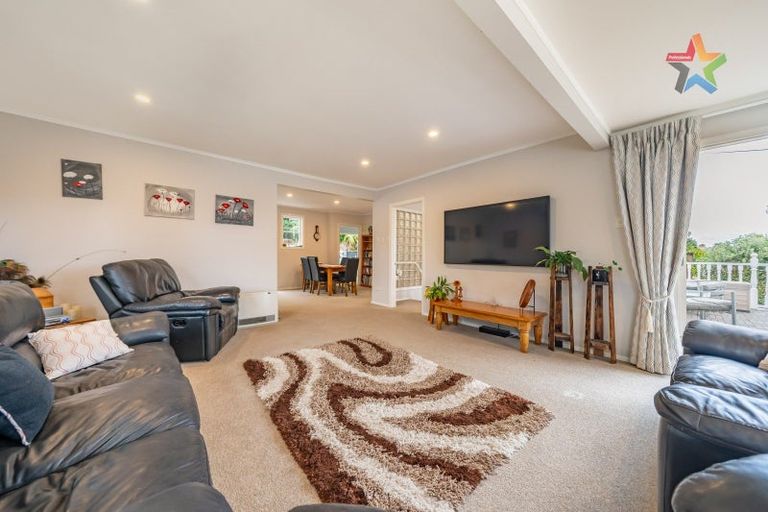 Photo of property in 23 Wyndrum Avenue, Waterloo, Lower Hutt, 5011