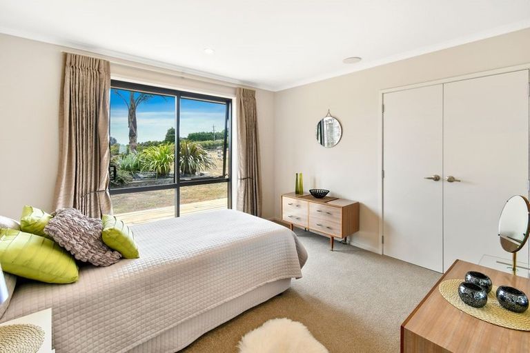 Photo of property in 7 Fausett Road, Ararimu, Drury, 2579