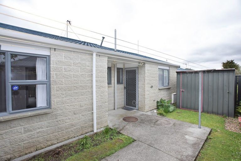 Photo of property in 14 Camden Street, Feilding, 4702