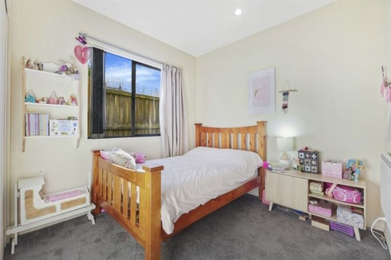 Photo of property in 141 Pine Avenue, South New Brighton, Christchurch, 8062