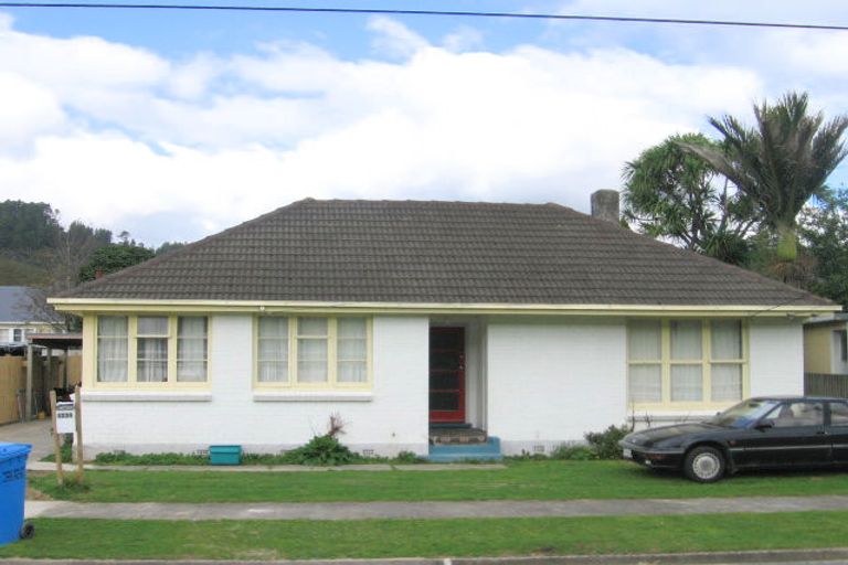 Photo of property in 1239 Taita Drive, Taita, Lower Hutt, 5011