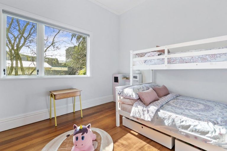 Photo of property in 519 Adelaide Road, Berhampore, Wellington, 6023