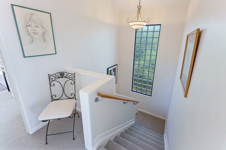 Photo of property in 69 Matatua Road, Raumati Beach, Paraparaumu, 5032