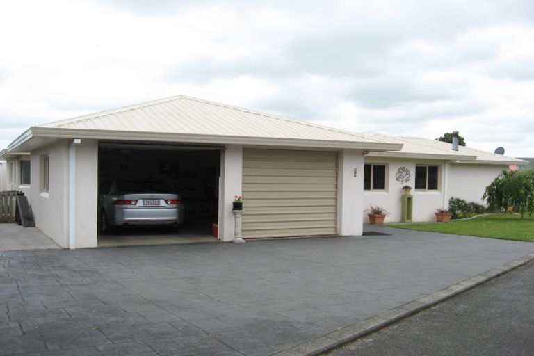 Photo of property in 7 Jackson Place, Pukekohe, 2120