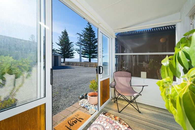 Photo of property in 2/132 Esplanade, Kaikoura, 7300