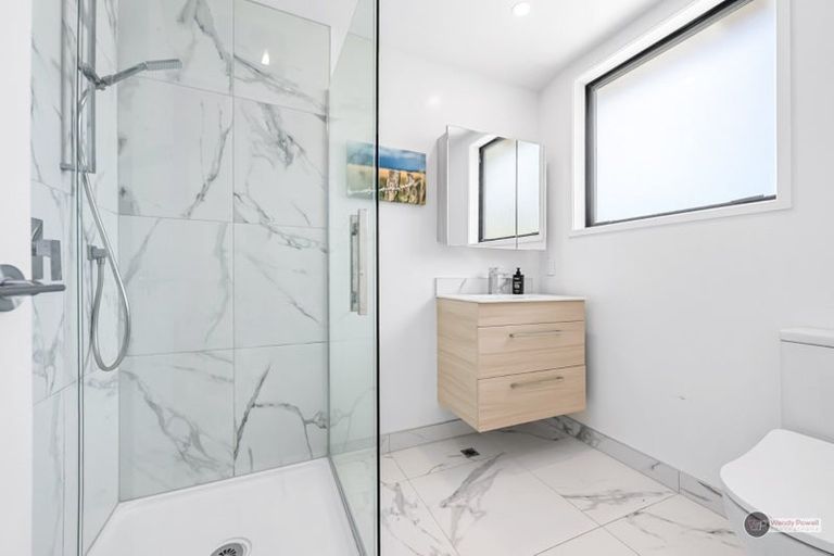 Photo of property in 4/42 Cambridge Terrace, Waiwhetu, Lower Hutt, 5010