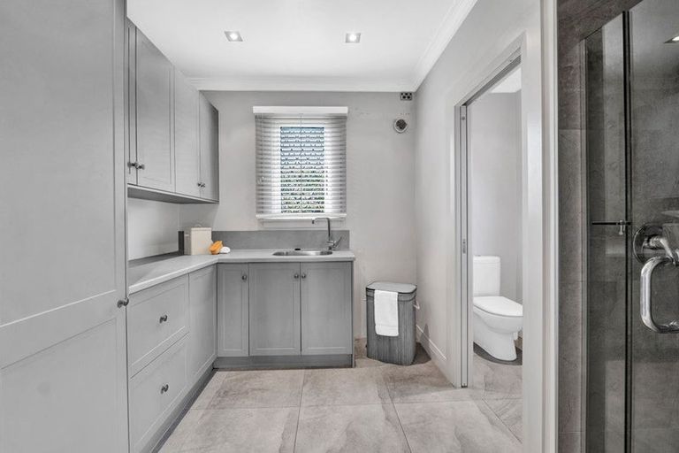 Photo of property in 168 Brooklands Road, Vogeltown, New Plymouth, 4310