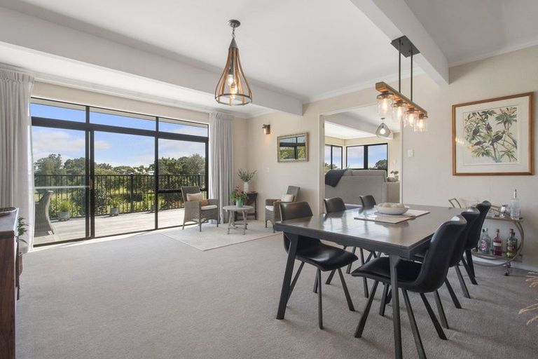 Photo of property in 57 Links View Drive, Omokoroa, 3114