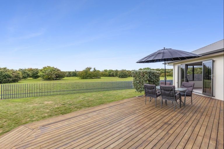 Photo of property in 65 Oaklands Drive, Cambridge, 3434