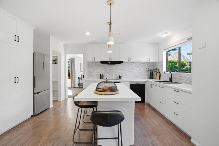 Photo of property in 8 Kedleston Drive, Avonhead, Christchurch, 8042