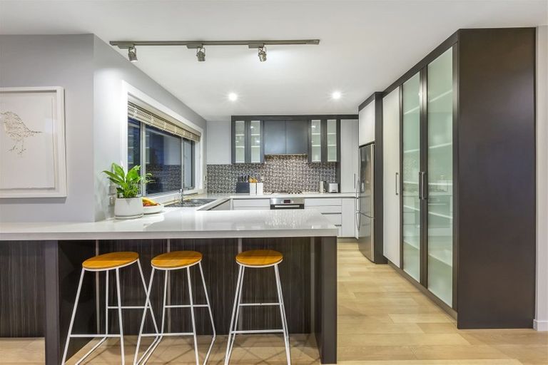 Photo of property in 75 Aotea Drive, Aotea, Porirua, 5024