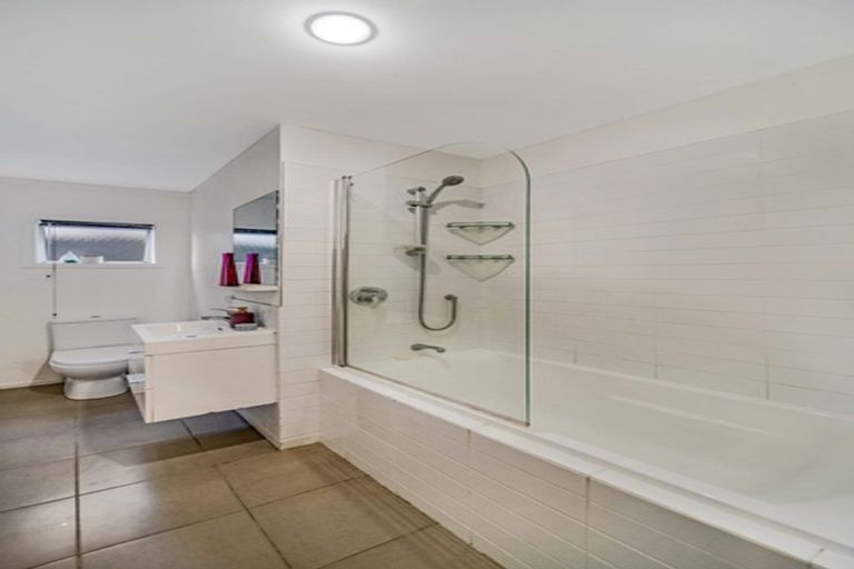 Photo of property in 32a Gibraltar Street, Howick, Auckland, 2014