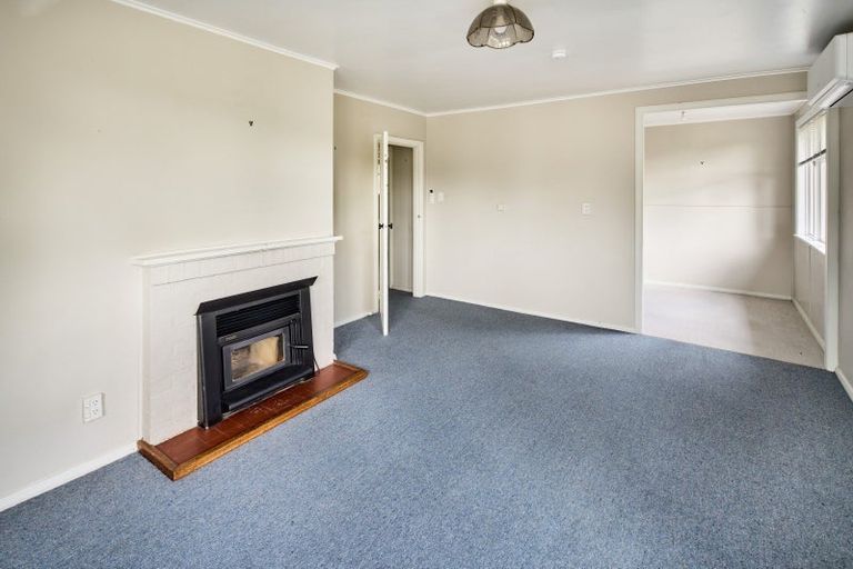 Photo of property in 14 Boyd Grove, Naenae, Lower Hutt, 5011