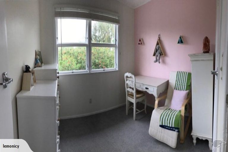 Photo of property in 7/5 Aratonga Avenue, Greenlane, Auckland, 1051