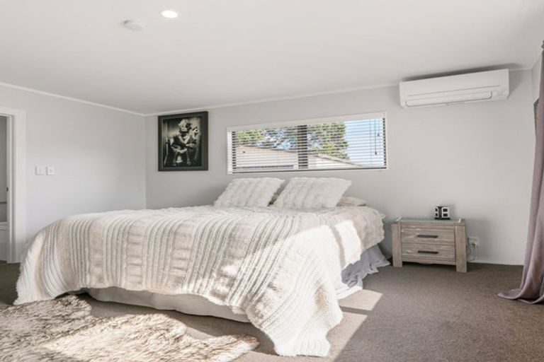 Photo of property in 10 Hillview Road, Waihi Beach, 3611