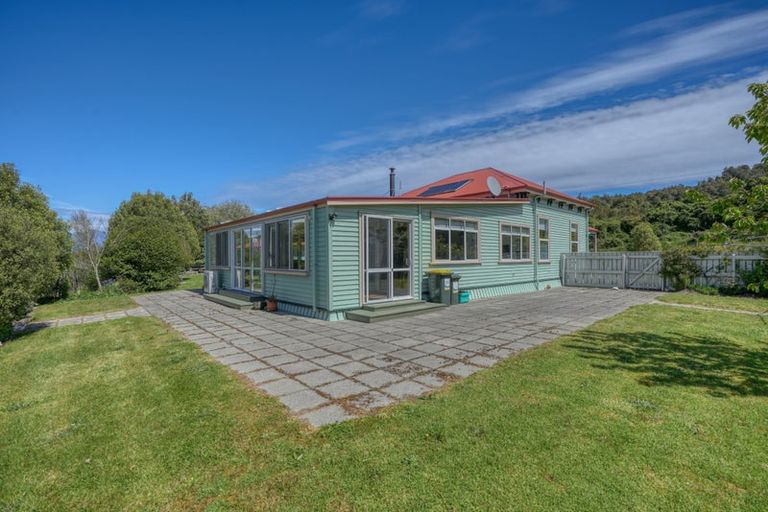 Photo of property in 59 Back Creek Road, Ruatapu, Hokitika, 7883