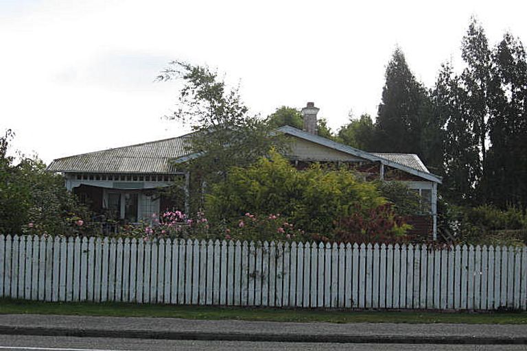 Photo of property in 9 Point Bush Road, Waimate, 7924