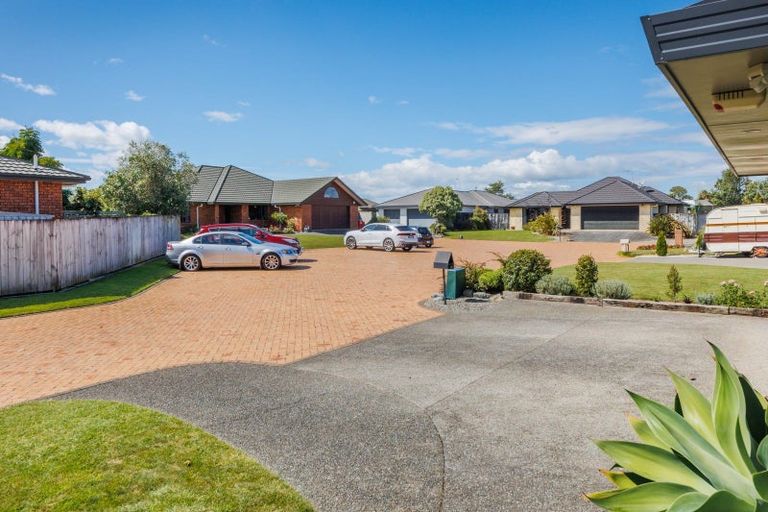 Photo of property in 2 Buttonwood Court, Milson, Palmerston North, 4414