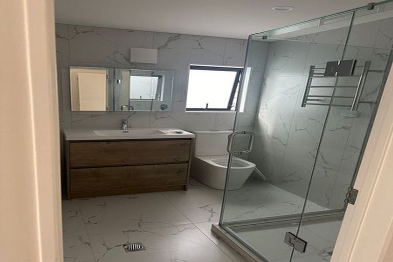 Photo of property in 79b Bond Crescent, Forrest Hill, Auckland, 0620