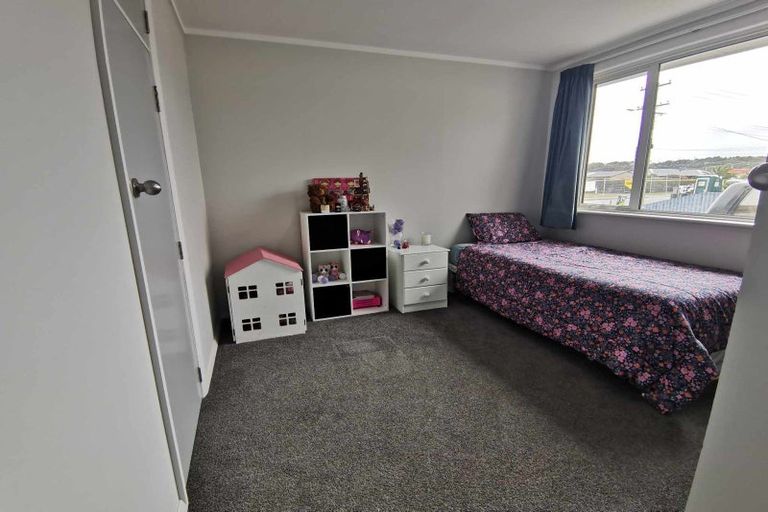 Photo of property in 120-124 Hoffman Street, Hokitika, 7810