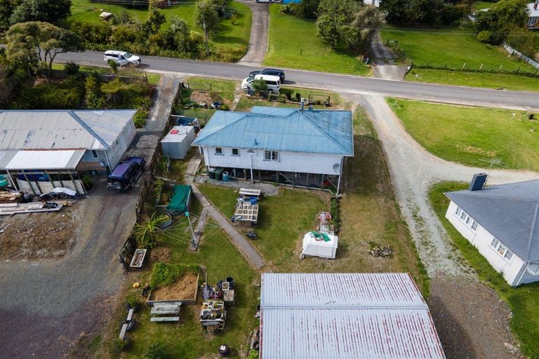 Photo of property in 8 Smeath Road, Kawakawa, 0210