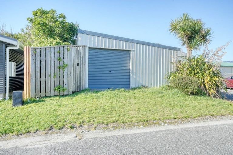 Photo of property in 15 Revell Street, Hokitika, 7810