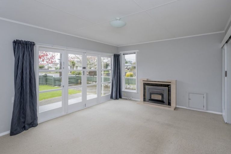 Photo of property in 51 Graham Street, Levin, 5510