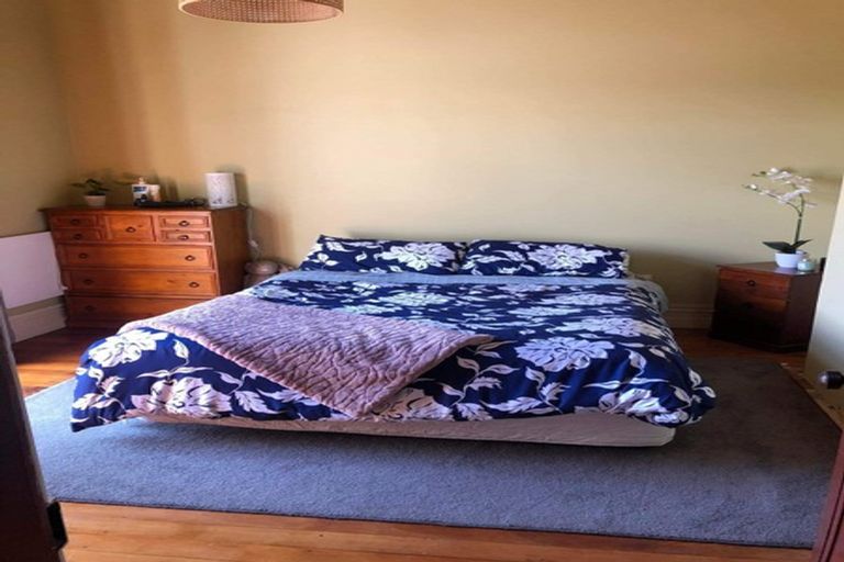 Photo of property in 70 Kenmure Road, Belleknowes, Dunedin, 9011