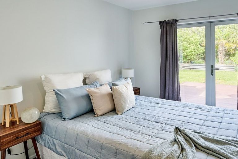 Photo of property in 53 Waverton Terrace, Churton Park, Wellington, 6037