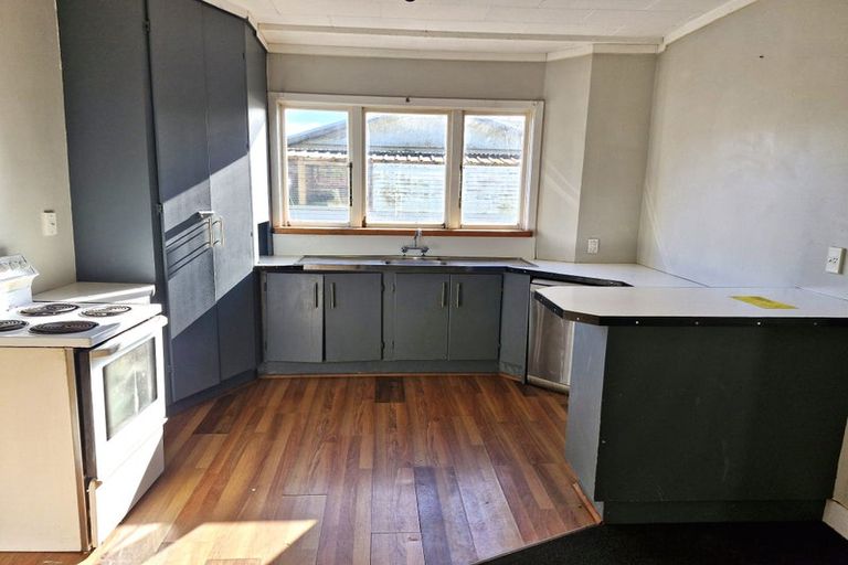 Photo of property in 8 South Street, Runanga, 7803