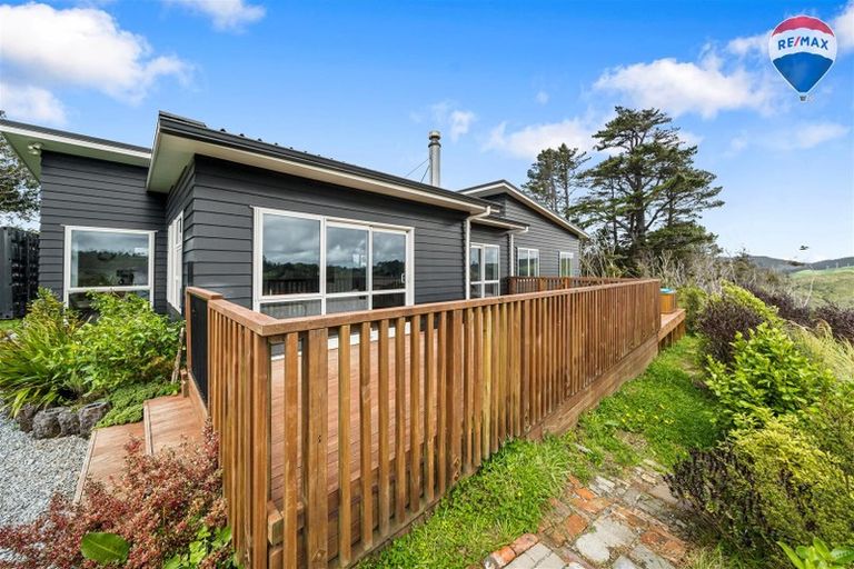 Photo of property in 111 Avro Road, Blue Mountains, Upper Hutt, 5371